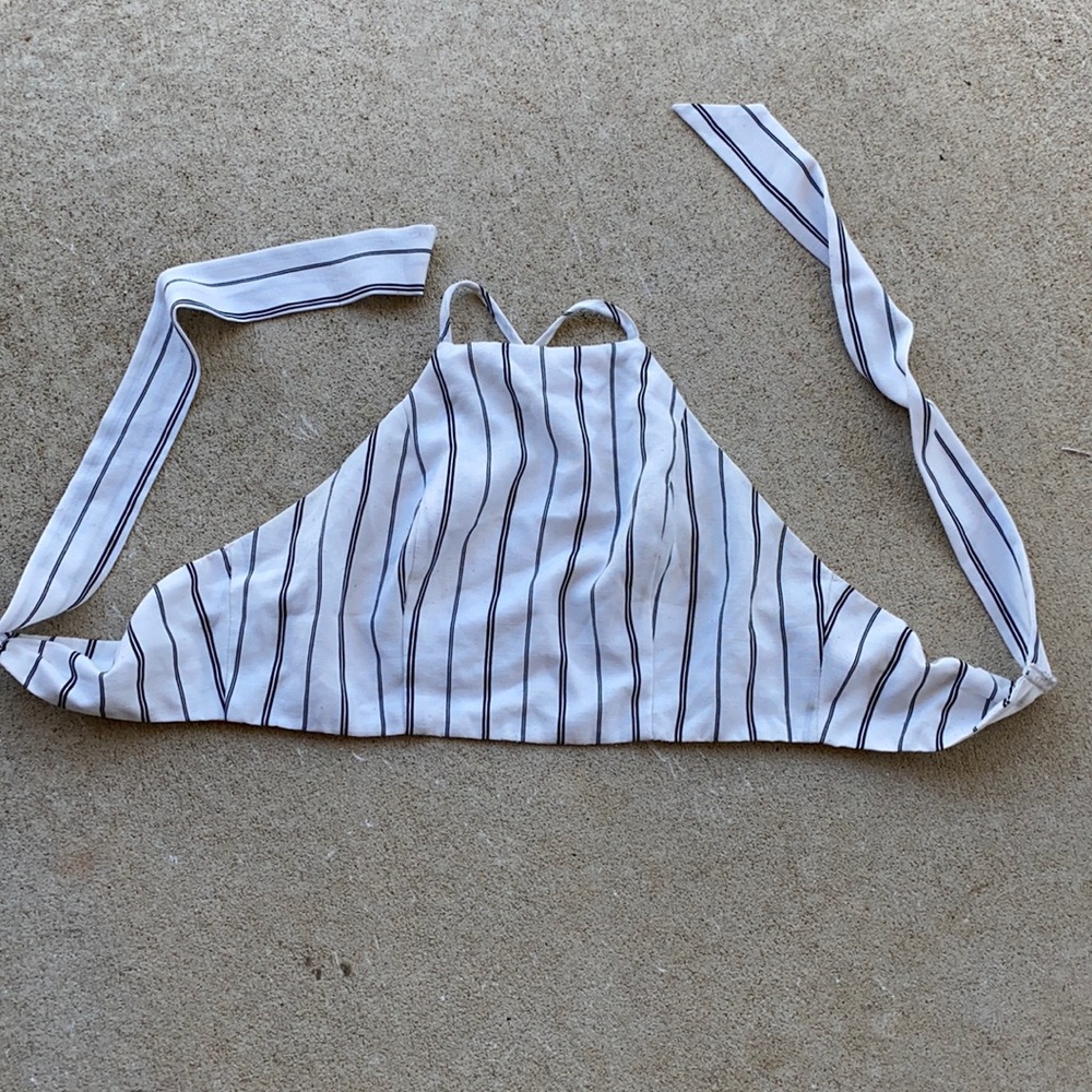 Criss cross back tie up crop